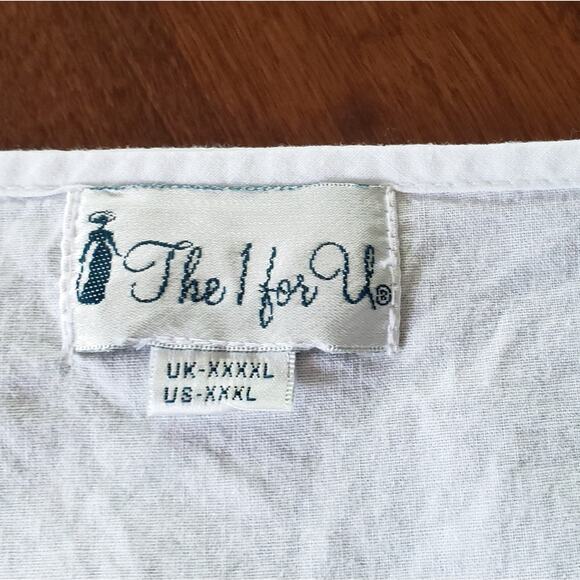 The 1 for‎ Us xxxl white w/lace and Alitalia embroidry - Picture 4 of 4